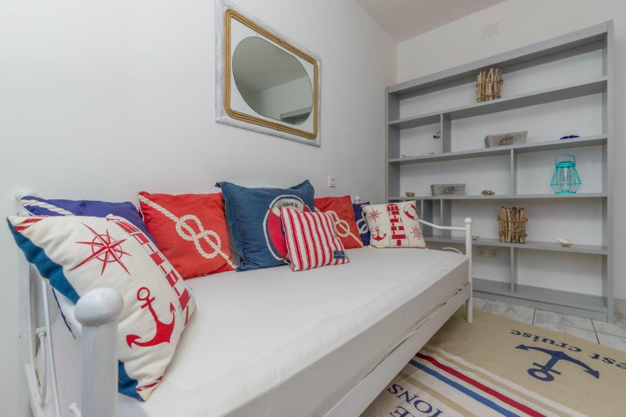 Apartments Adriatic 2 Crikvenica Eksteriør billede